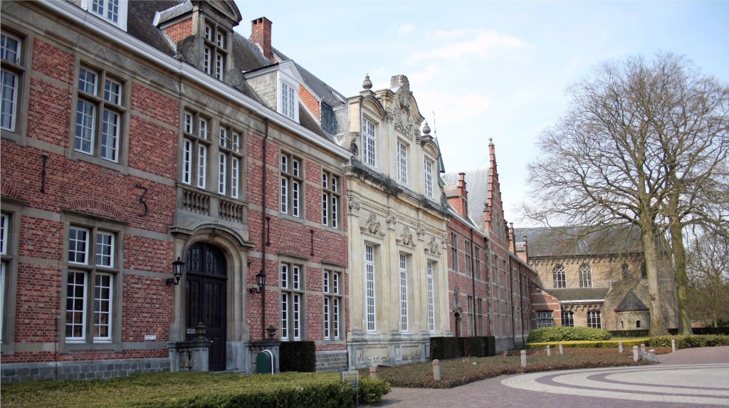 De Norbertijnen abdij in Postel (België)